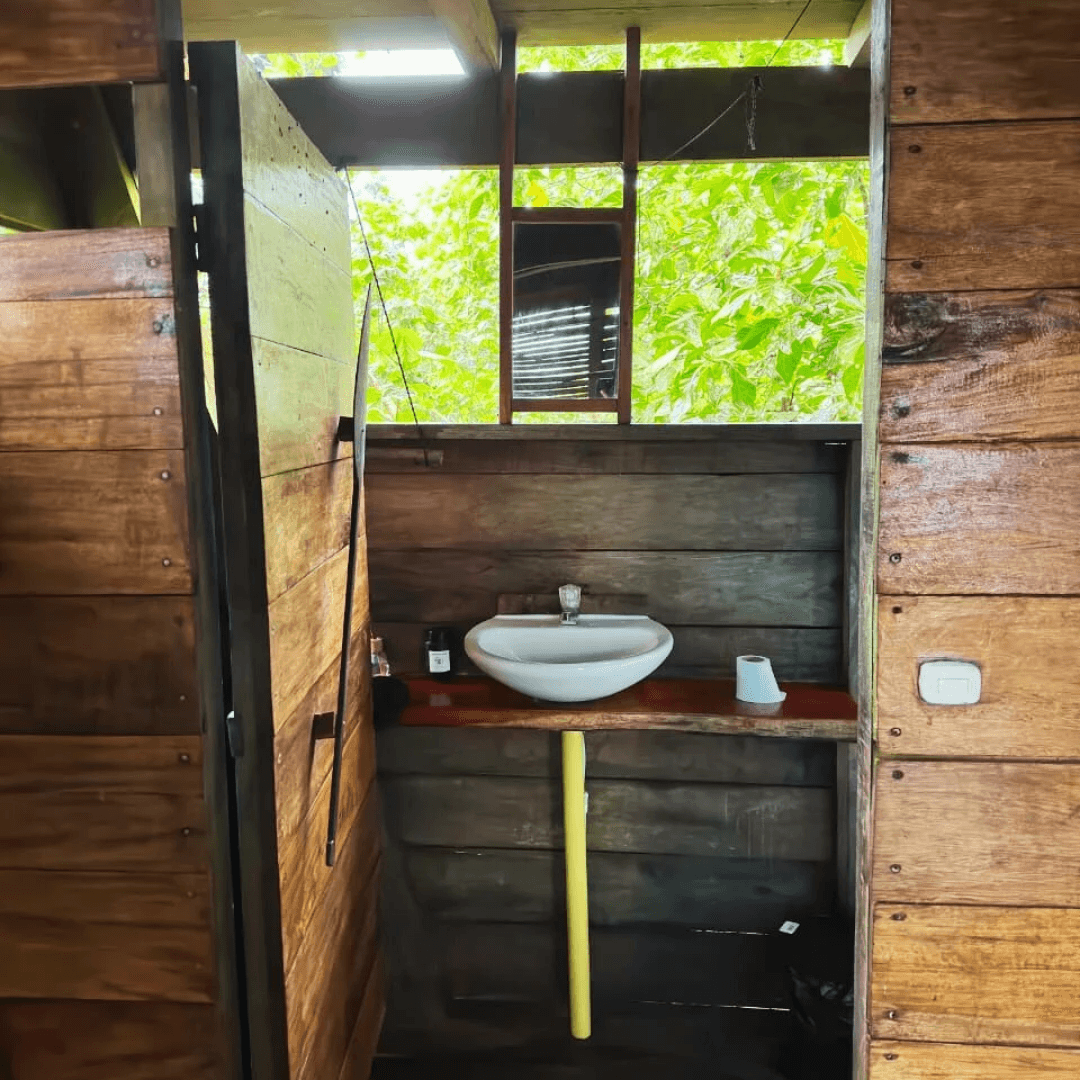 Humaraná cabin interior